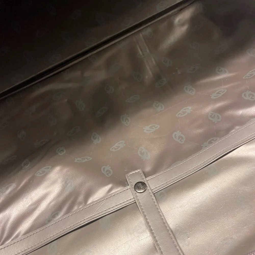 Oscar de la Renta Gray and Black Travel Bag